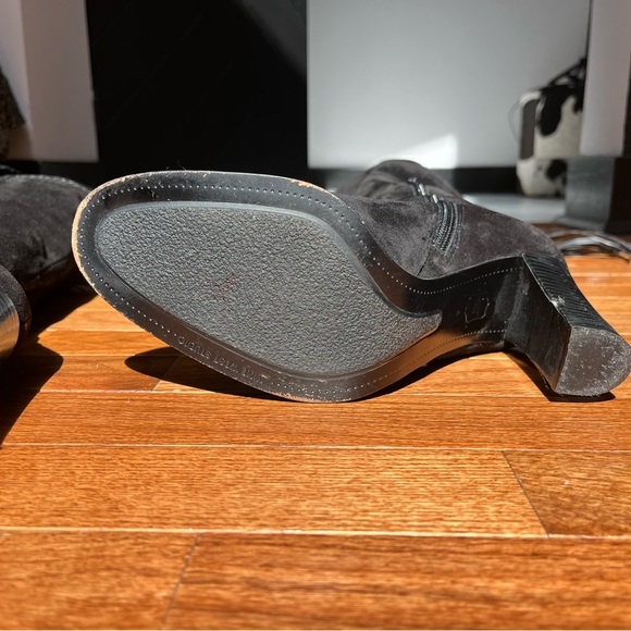 Vintage Nine West Black Suede Knee-High Boots with Fringe festival size 8 - Picture 9 of 12